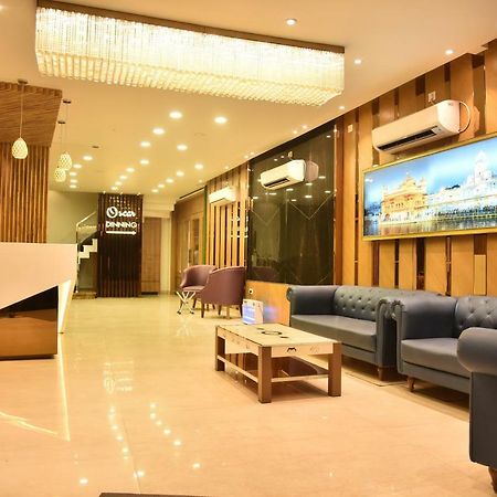 Hotel Oscar อัมริตสา ภายนอก รูปภาพ
