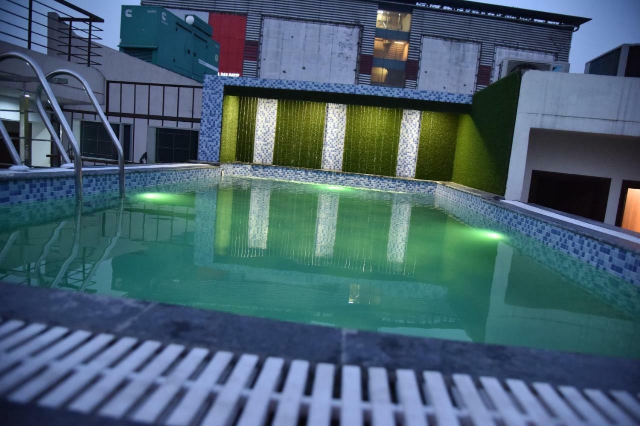 Hotel Oscar อัมริตสา ภายนอก รูปภาพ