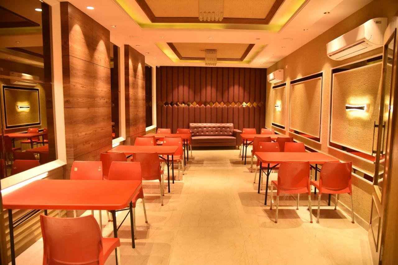 Hotel Oscar อัมริตสา ภายนอก รูปภาพ